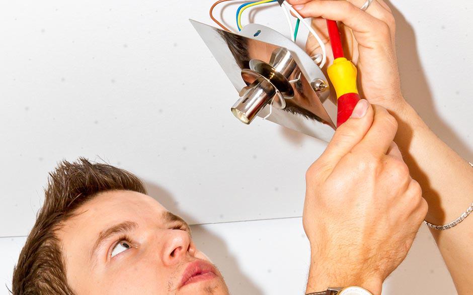 électricien particulier Paris 20